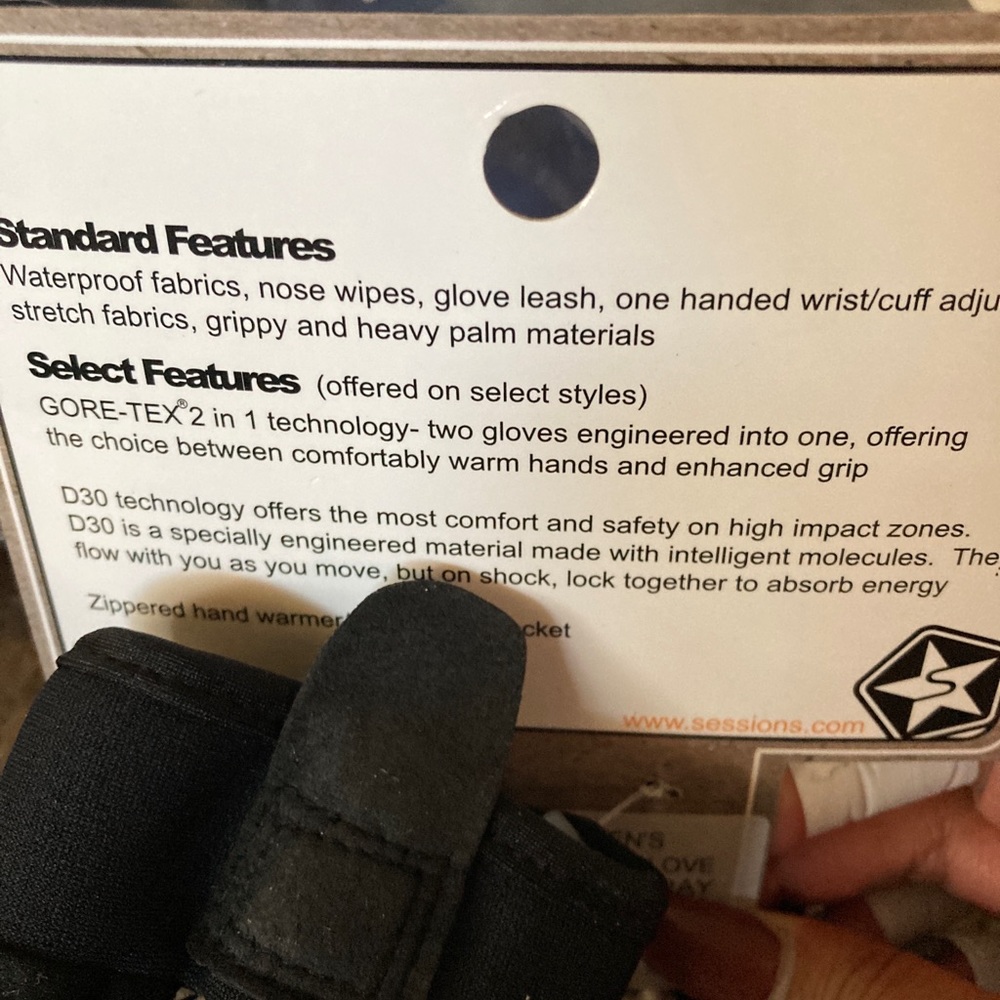 Sessions size S glove - Picture 5 of 5